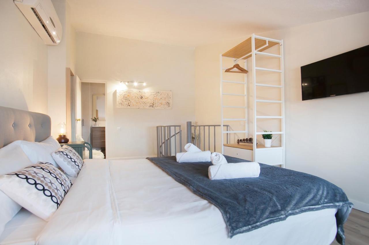 Tendency Apartments 8 Барселона Екстериор снимка